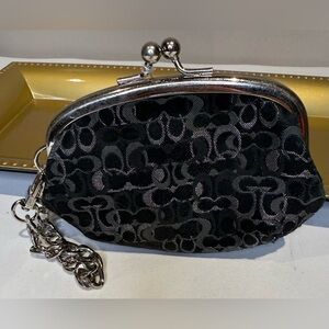 Coach Rare Kiss Lock Clutch Silver Lurex Y2K Pink Interior